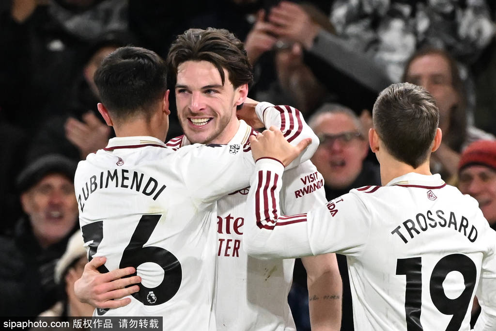 世界杯竞猜-英超-赖斯双响加布里埃尔送礼+破门 阿森纳3-2伯恩茅斯