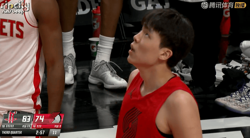 世界杯-开拓者五连胜！杨瀚森2+1+1，卡马拉生涯之夜，赛后卡马拉接受采访