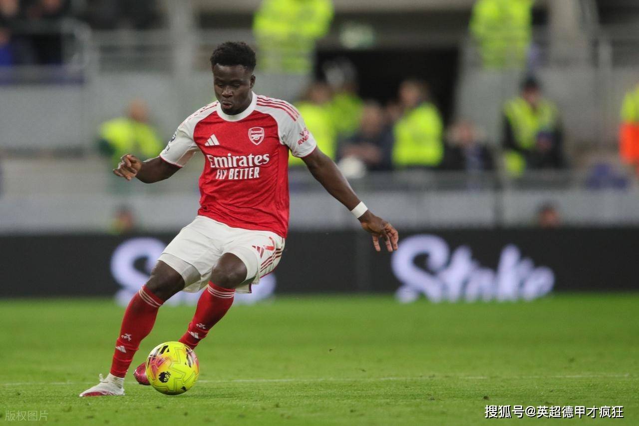 世界杯竞猜-利物浦伊萨克腓骨骨折！非洲后裔小腿纤细！阿森纳萨卡也要省着用