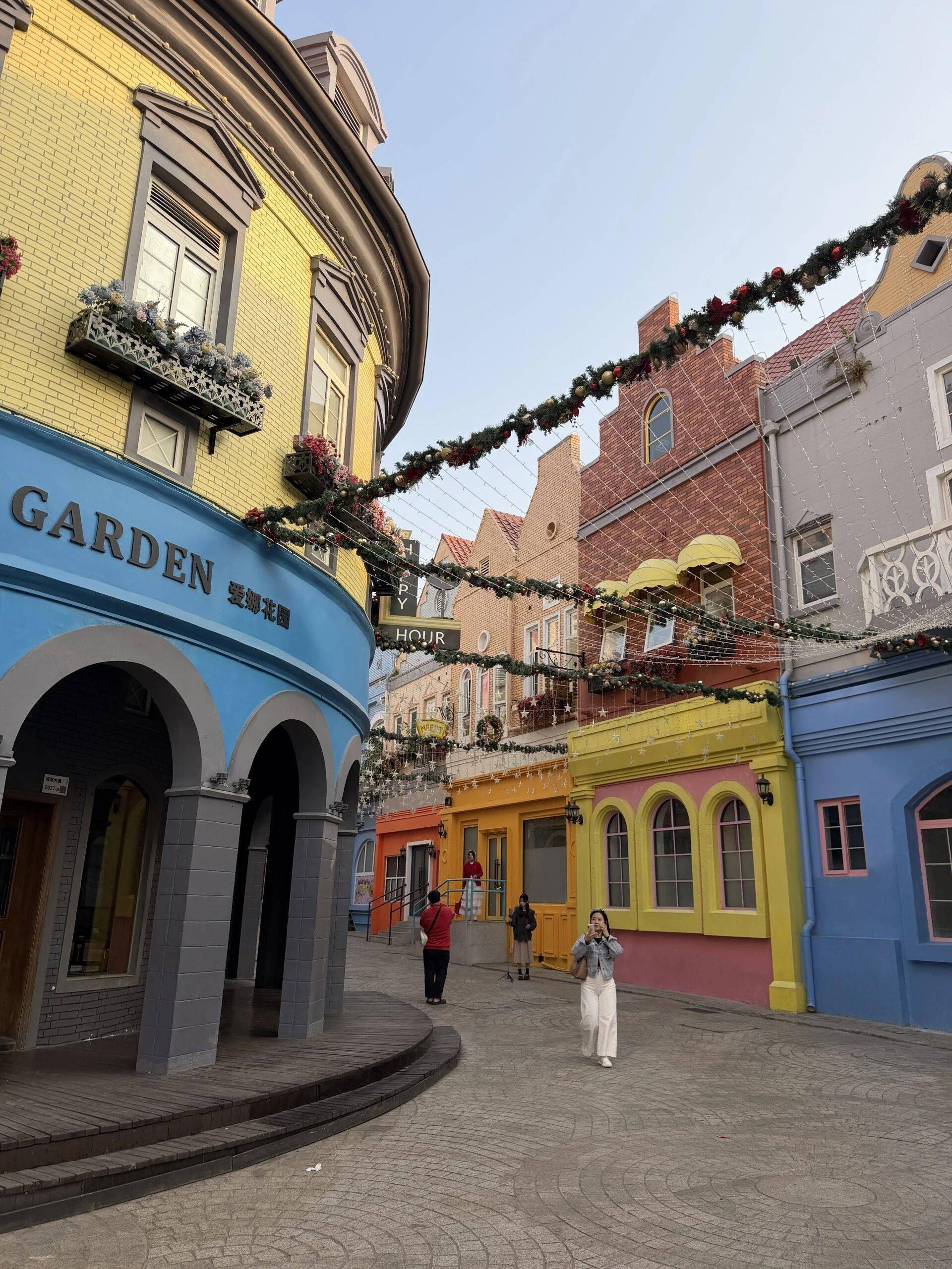 世界杯规则-深圳梅拉尼亚小镇：都市里的欧陆童话秘境